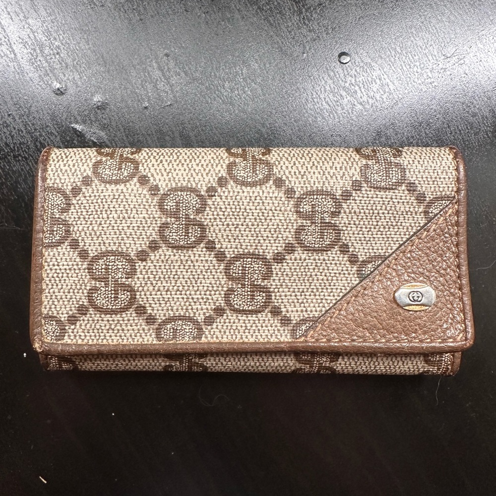 Gucci 6 key key holder